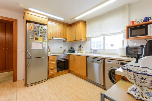 4 bedroom Villa for sale in Gandia with pool garage - € 421,000 (Ref: 9513512)