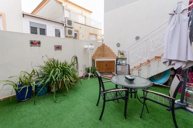 4 bedroom Villa for sale in Gandia with pool garage - € 421,000 (Ref: 9513512)