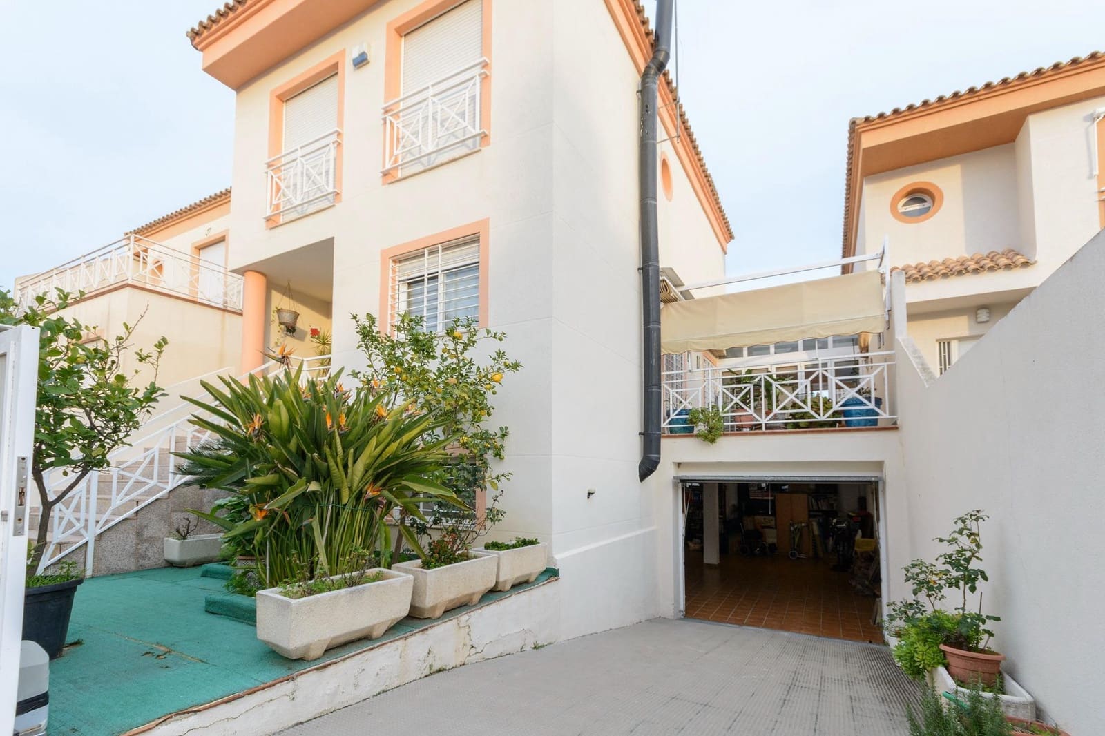 4 bedroom Villa for sale in Gandia with pool garage - € 421,000 (Ref: 9513512)