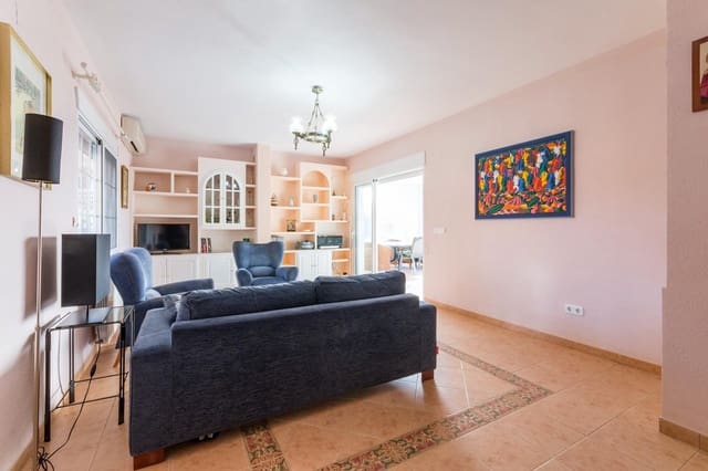 4 soveværelse Villa til salg i Real de Gandía med swimmingpool garage - € 400.000 (Ref: 9536063)