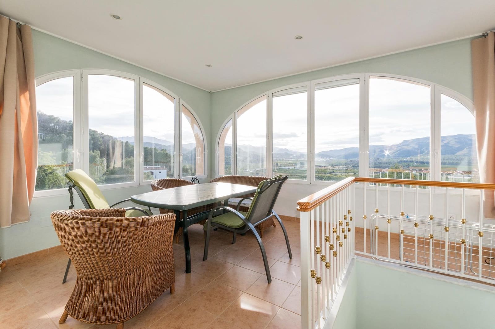 4 soveværelse Villa til salg i Real de Gandia med swimmingpool garage - € 400.000 (Ref: 9536063)