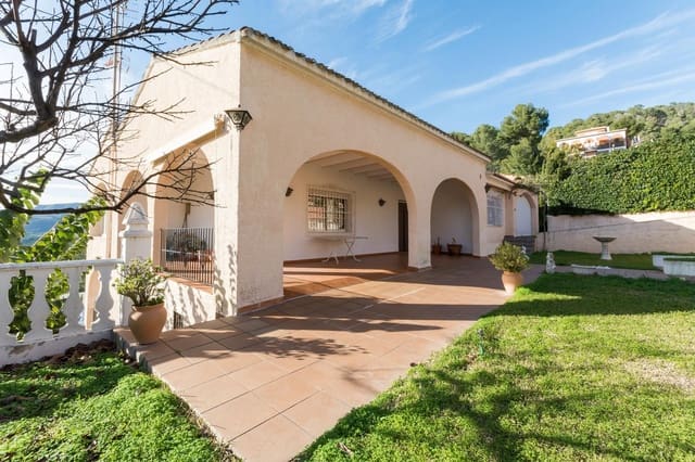 4 soveværelse Villa til salg i Real de Gandía med swimmingpool garage - € 400.000 (Ref: 9536063)