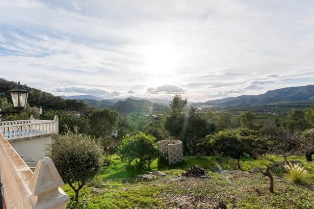 4 soveværelse Villa til salg i Real de Gandía med swimmingpool garage - € 400.000 (Ref: 9536063)