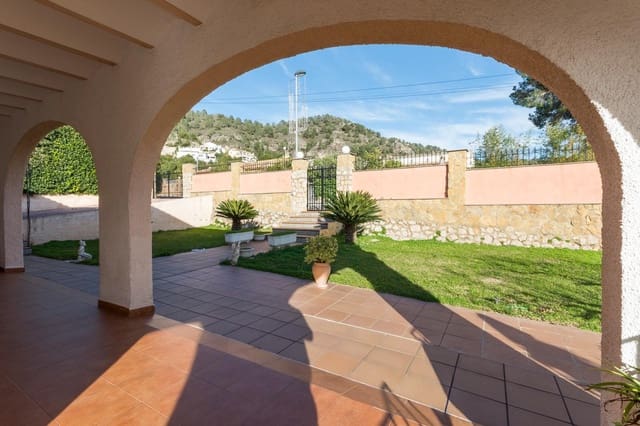 4 soveværelse Villa til salg i Real de Gandía med swimmingpool garage - € 400.000 (Ref: 9536063)