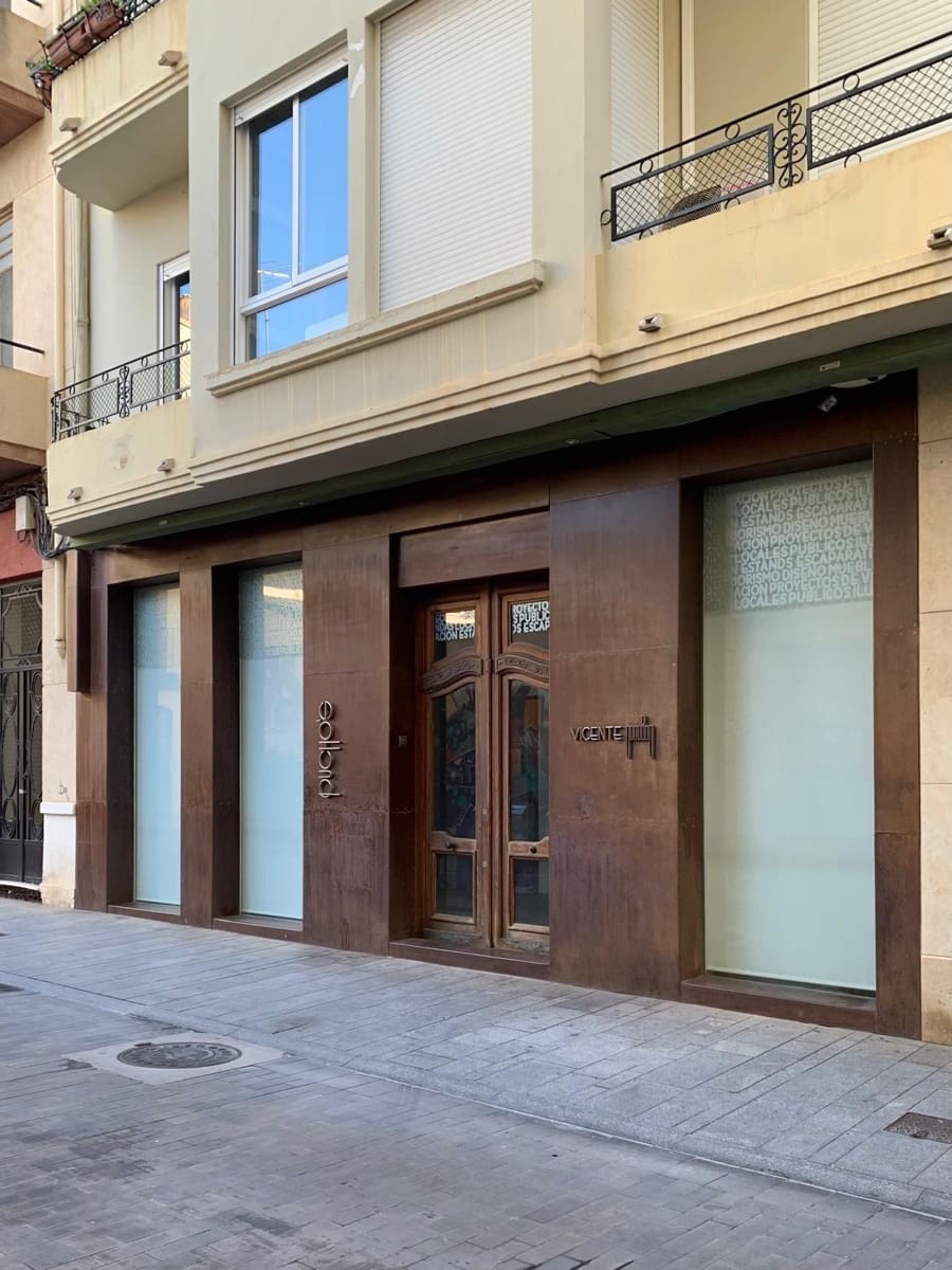 Commercial for rent in Gandia - € 1,200 (Ref: 9536064)