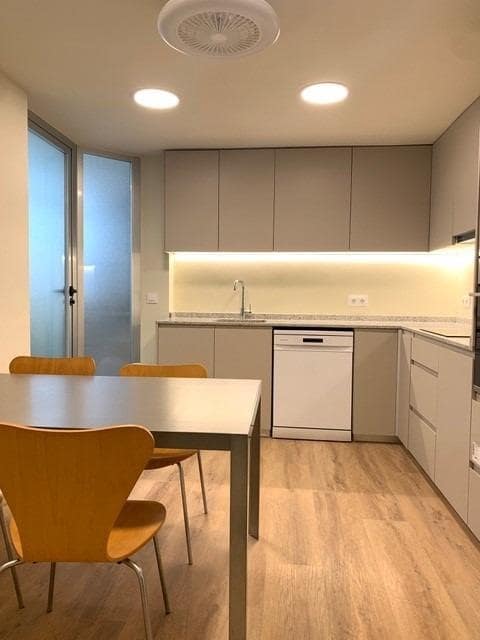Appartement de 3 chambres à louer à Gandia - 900 € (Ref: 9551802)