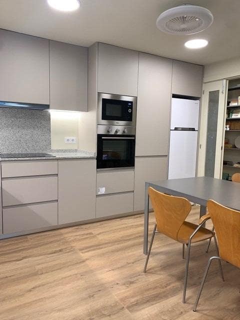 Appartement de 3 chambres à louer à Gandia - 900 € (Ref: 9551802)