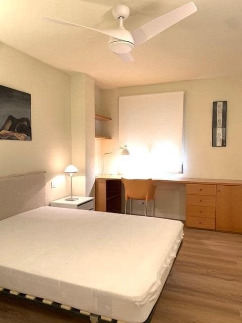 Appartement de 3 chambres à louer à Gandia - 900 € (Ref: 9551802)