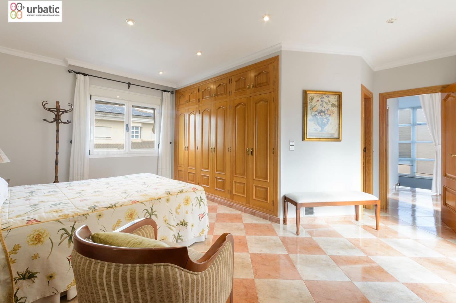 4 Zimmer Villa zu verkaufen in Gandia mit Garage - 490.000 € (Ref: 9574738)