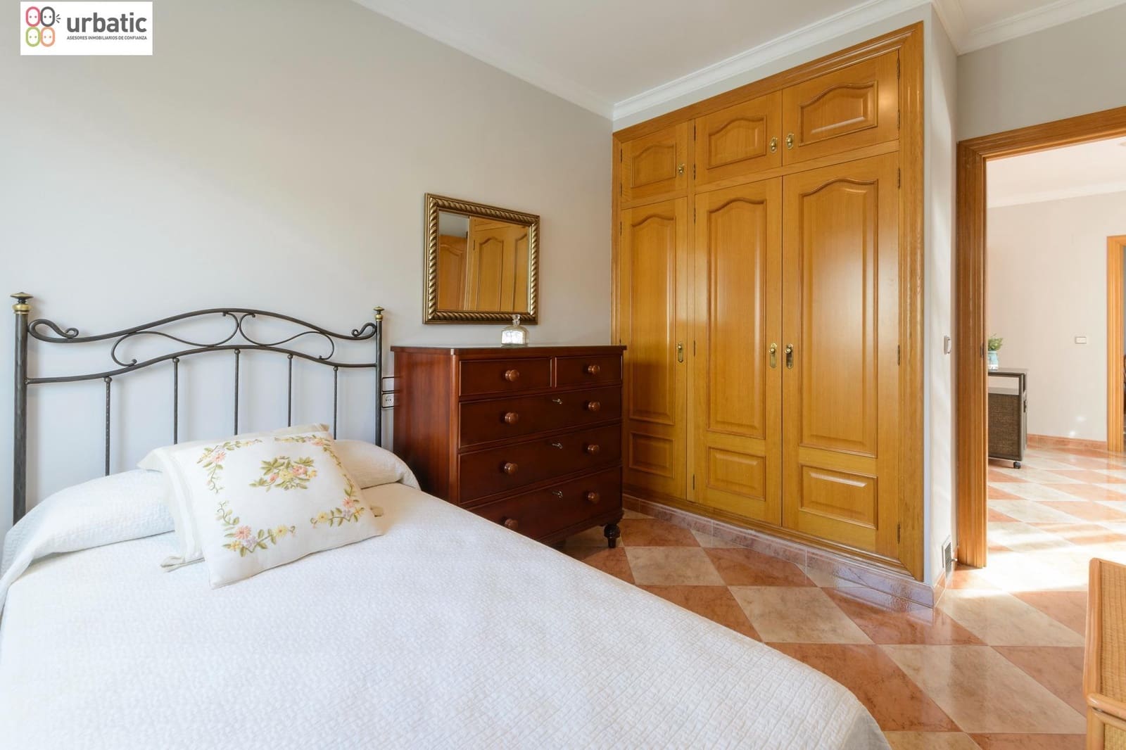 4 Zimmer Villa zu verkaufen in Gandia mit Garage - 490.000 € (Ref: 9574738)