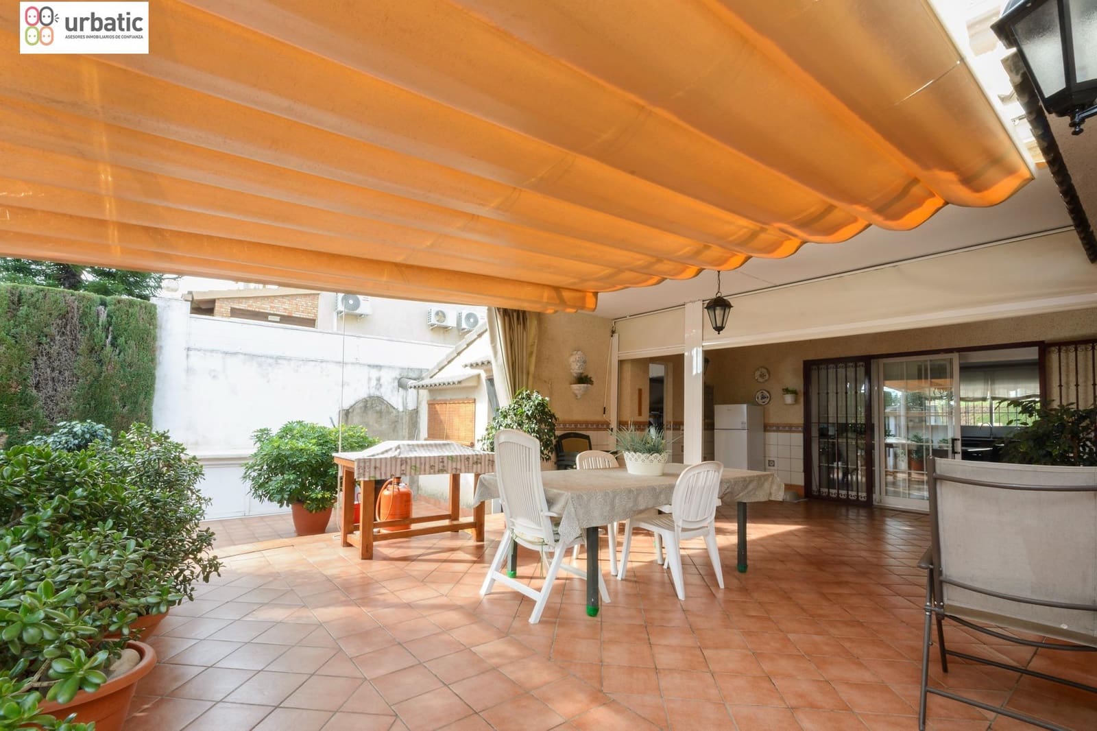 4 Zimmer Villa zu verkaufen in Gandia mit Garage - 490.000 € (Ref: 9574738)
