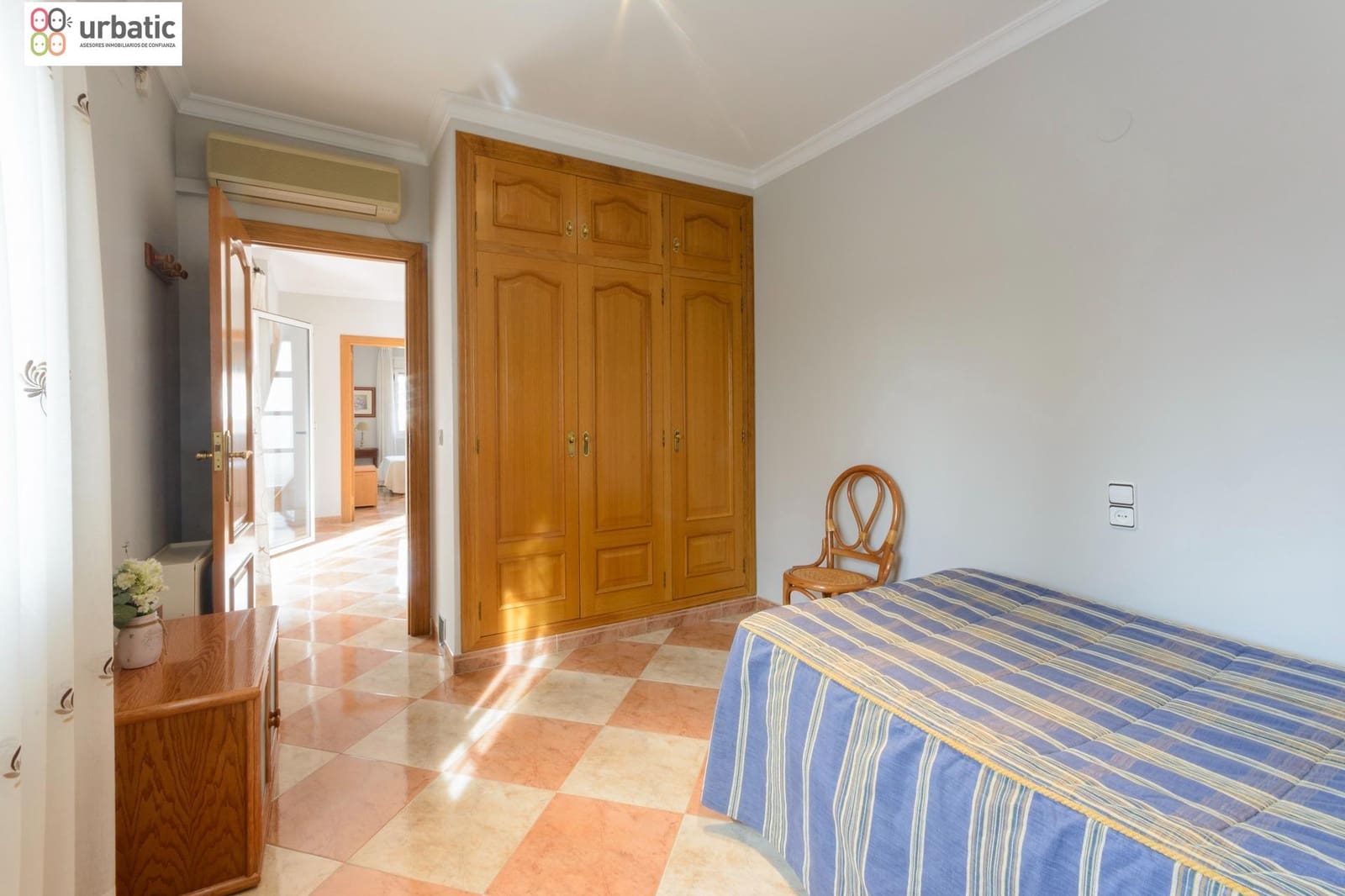 4 Zimmer Villa zu verkaufen in Gandia mit Garage - 490.000 € (Ref: 9574738)