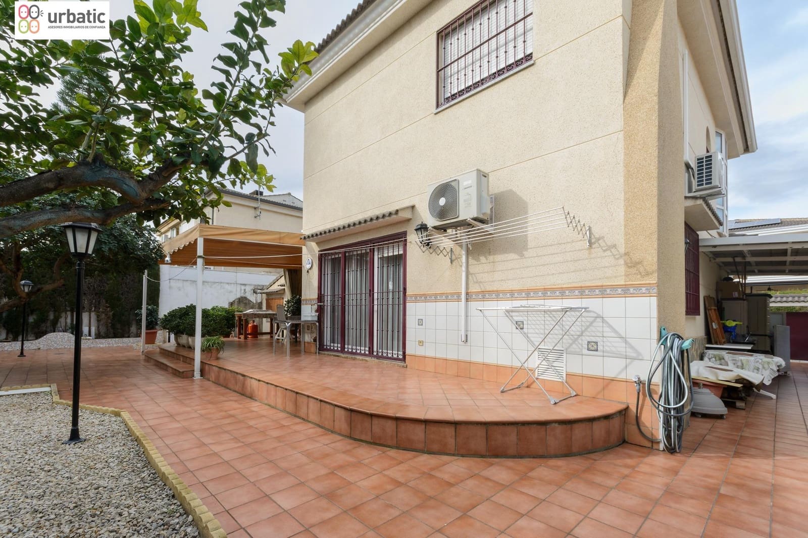 4 Zimmer Villa zu verkaufen in Gandia mit Garage - 490.000 € (Ref: 9574738)