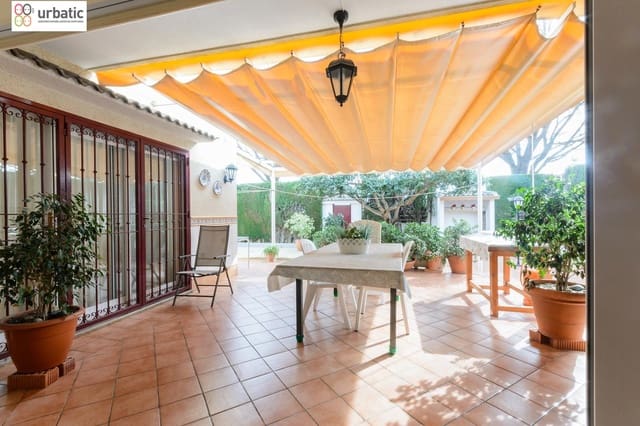 4 Zimmer Villa zu verkaufen in Gandia mit Garage - 490.000 € (Ref: 9574738)