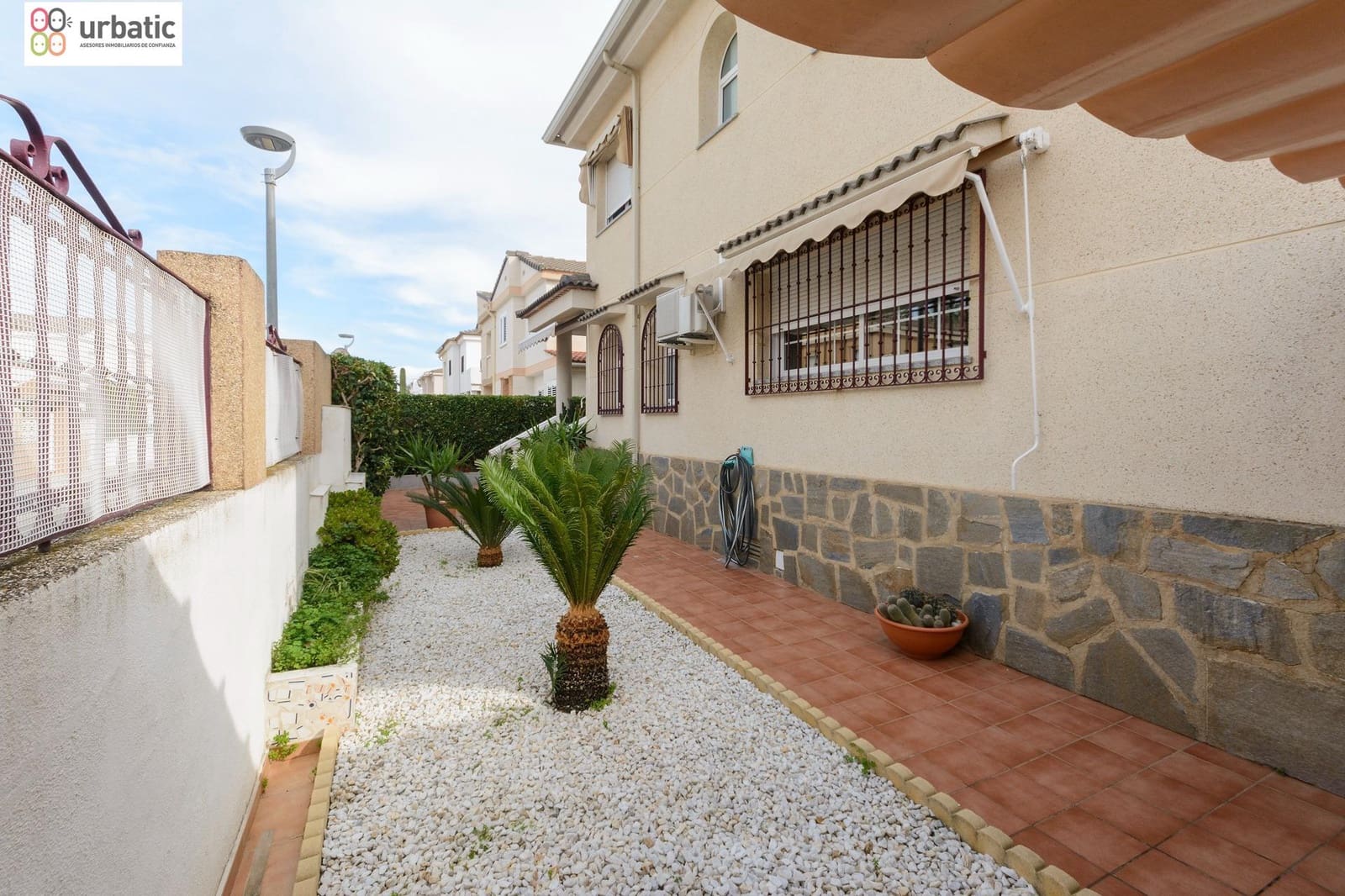 4 Zimmer Villa zu verkaufen in Gandia mit Garage - 490.000 € (Ref: 9574738)