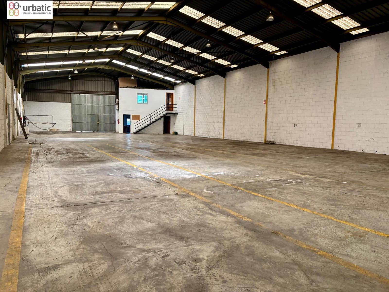 Business for rent in Real de Gandia with garage - € 2,100 (Ref: 9586668)