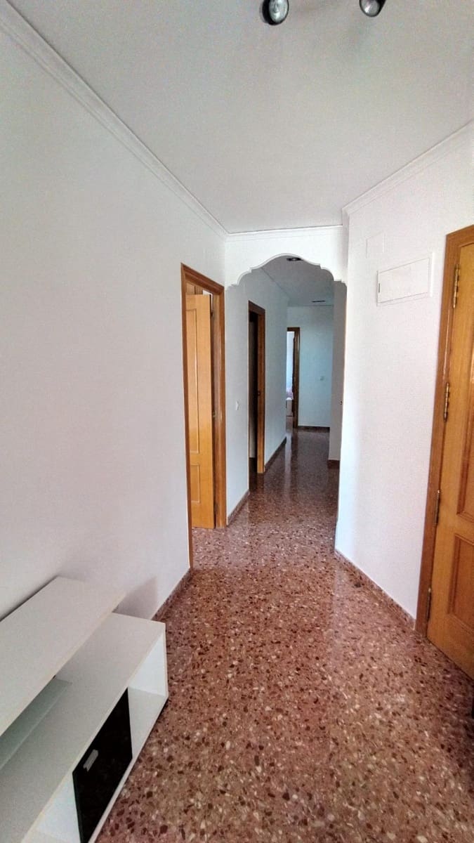 3 soveværelse Lejlighed til leje i Gandia med garage - € 800 (Ref: 9605117)