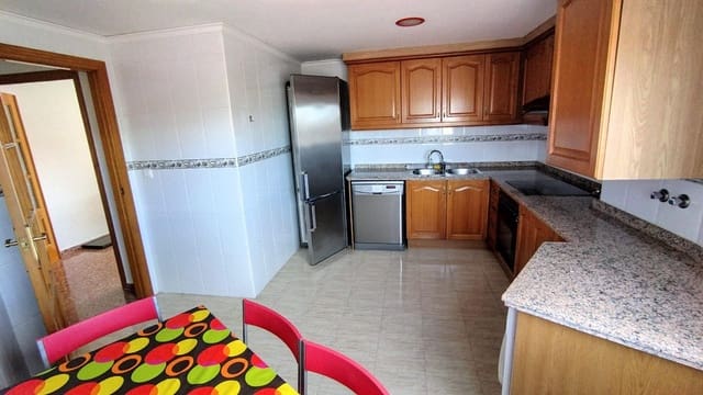 3 soveværelse Lejlighed til leje i Gandia med garage - € 800 (Ref: 9605117)