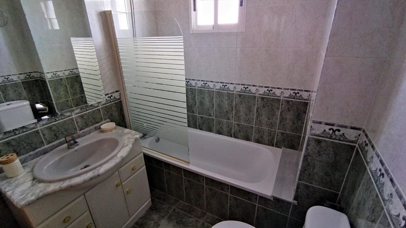 3 soveværelse Lejlighed til leje i Gandia med garage - € 800 (Ref: 9605117)