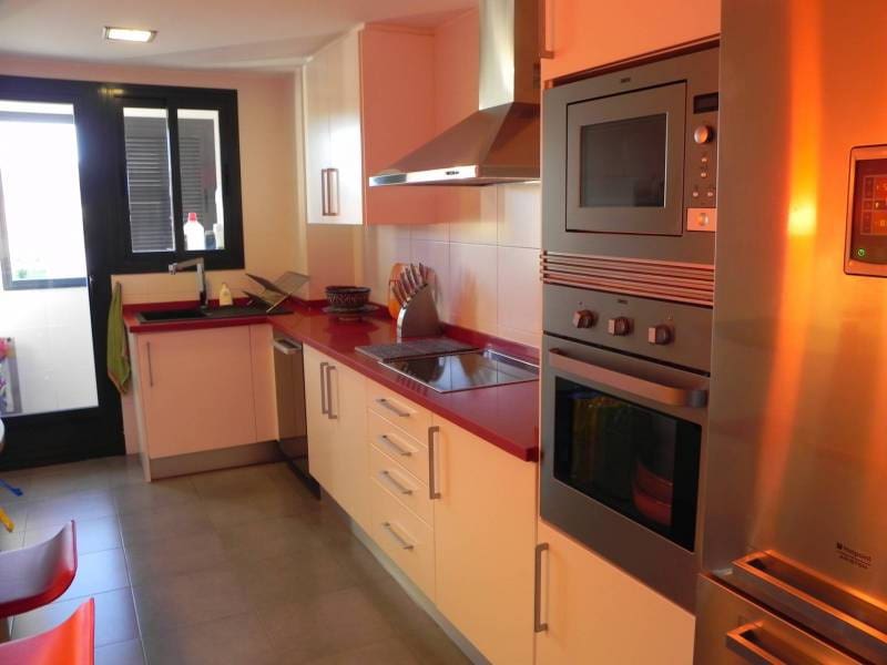 1 Zimmer Wohnung zu vermieten in Beniarjo mit Garage - 700 € (Ref: 9615981)