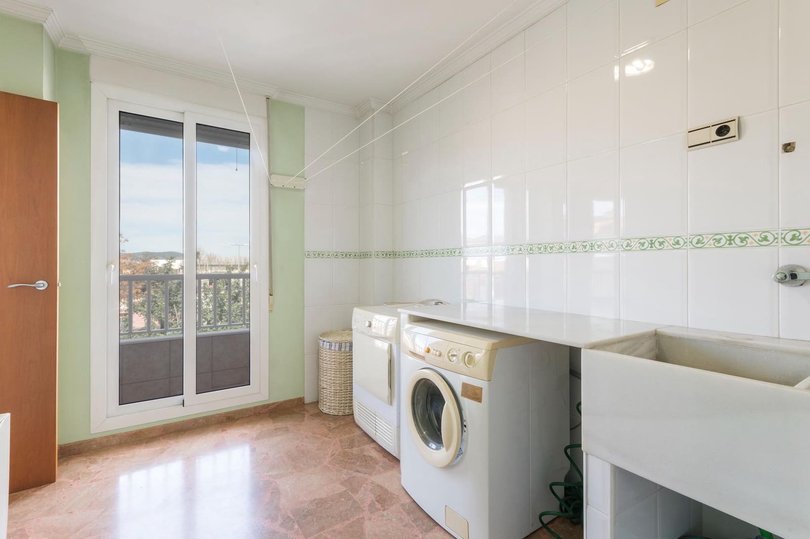 4 slaapkamer Villa te koop in Bellreguard met garage - € 350.000 (Ref: 9619430)