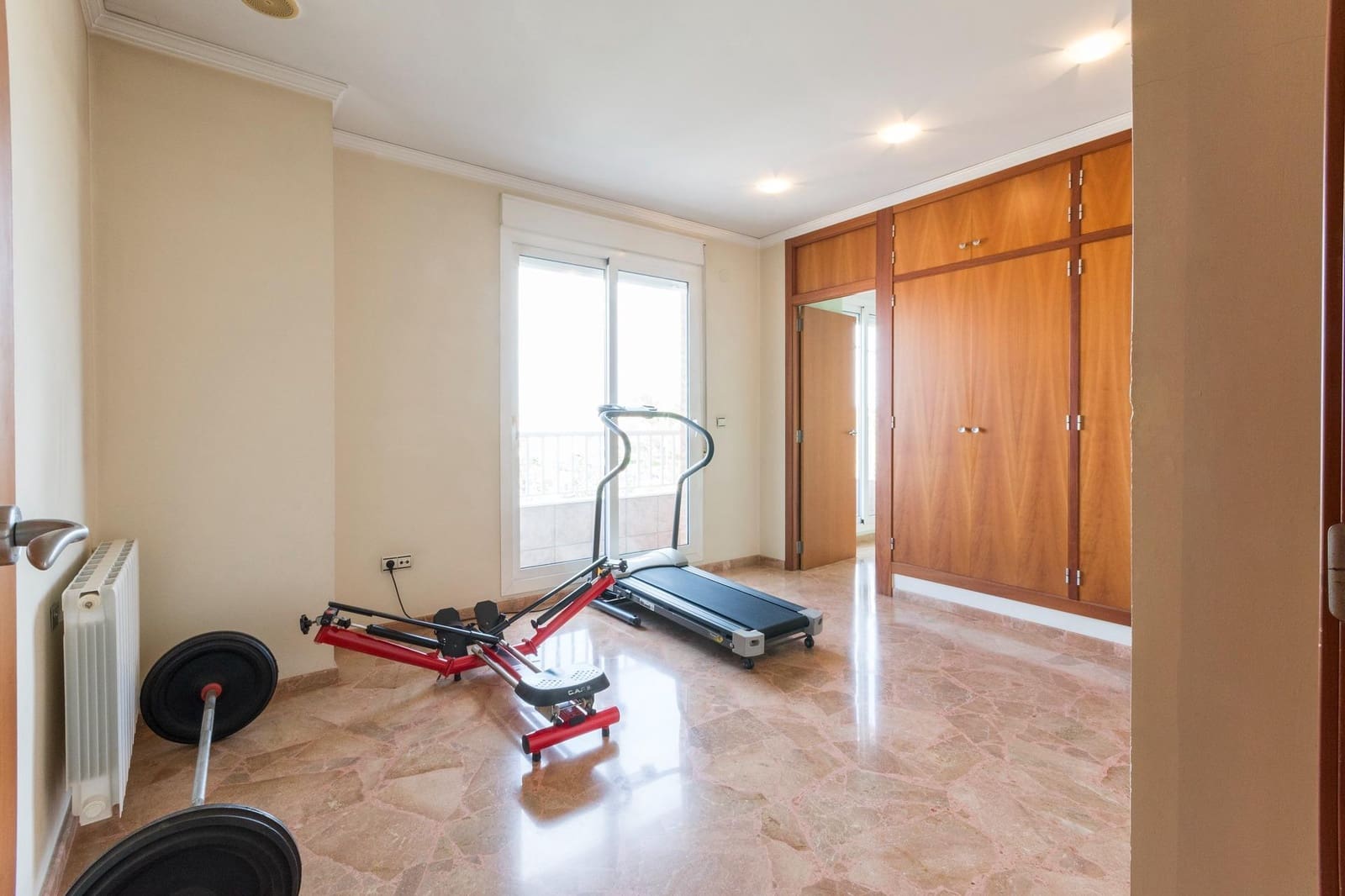 4 slaapkamer Villa te koop in Bellreguard met garage - € 350.000 (Ref: 9619430)