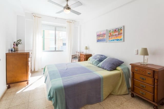 Apartamento de 3 habitaciones en Gandia en venta con garaje - 175.000 € (Ref: 9627713)