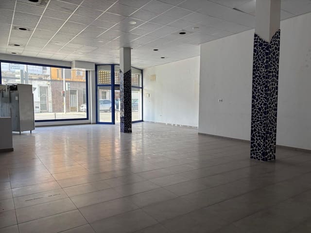 Komercyjne na sprzedaż w Palmera z garażem - 183 900 € (Ref: 9634423)