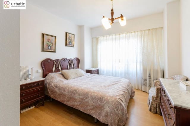 2 Zimmer Wohnung zu verkaufen in Gandia mit Garage - 192.000 € (Ref: 9634424)