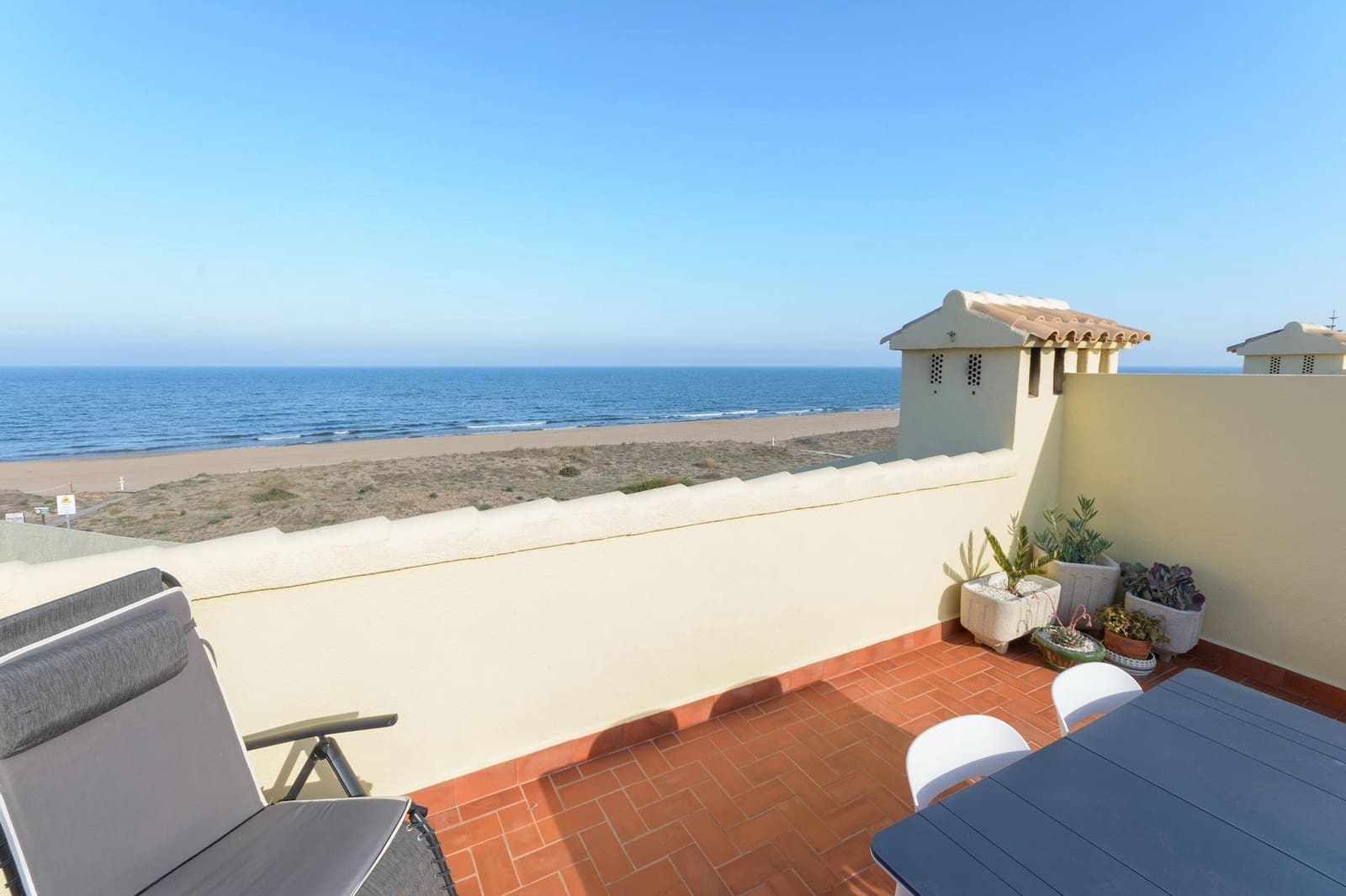 2 bedroom Apartment for sale in Xeraco with pool garage - € 349,000 (Ref: 9637733)