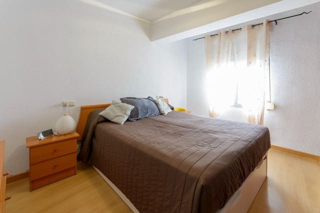 3 chambre Appartement à vendre à Gandia - 119 900 € (Ref: 9648295)