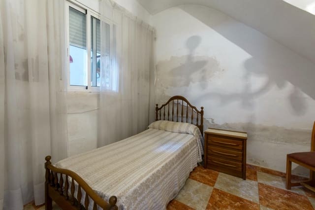 4 sypialnia Willa na sprzedaż w Gandia - 189 000 € (Ref: 9652158)