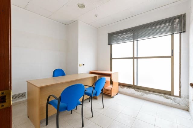 4 quarto Apartamento para venda em Gandia - 150 000 € (Ref: 9652159)