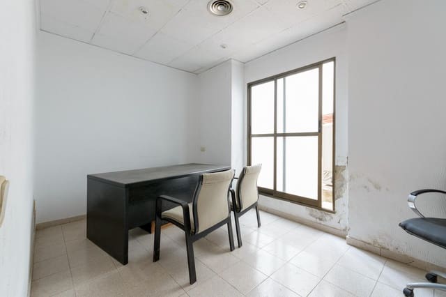 4 soveværelse Lejlighed til salg i Gandia - € 150.000 (Ref: 9652159)
