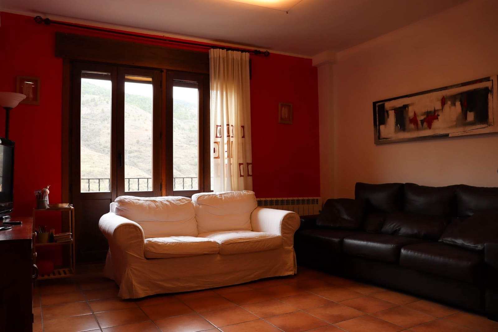 2 slaapkamer Flat te koop in Camarena de la Sierra met garage - € 89.900 (Ref: 9656209)