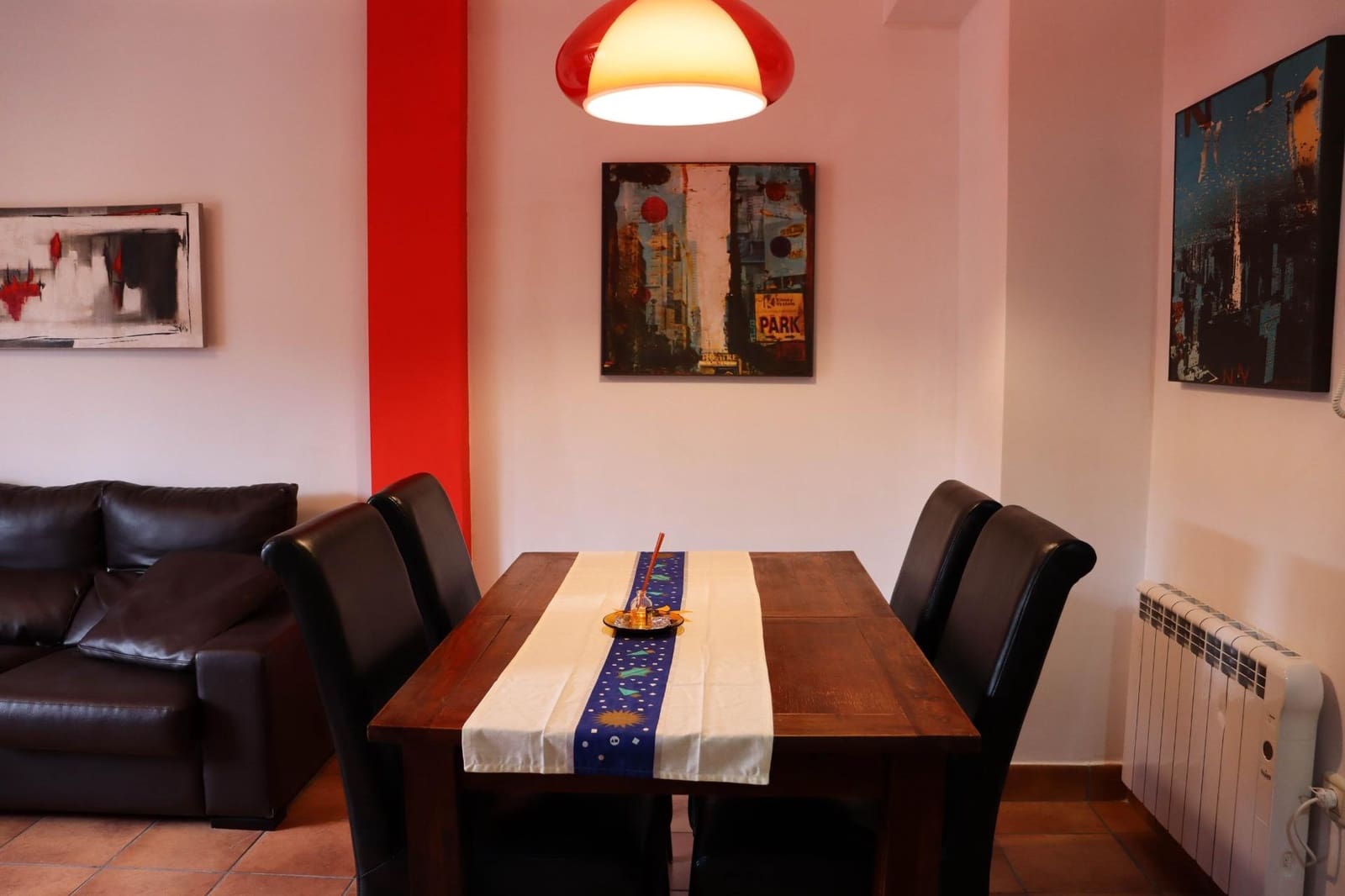 2 slaapkamer Flat te koop in Camarena de la Sierra met garage - € 89.900 (Ref: 9656209)