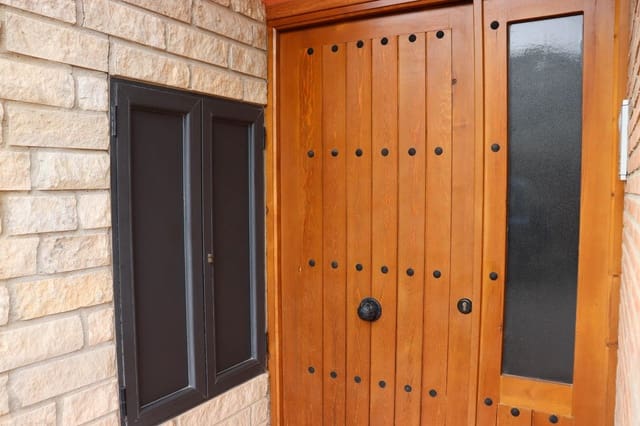 2 slaapkamer Flat te koop in Camarena de la Sierra - € 89.900 (Ref: 9656209)