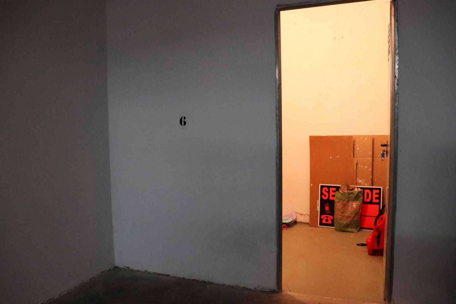 2 bedroom Flat for sale in Camarena de la Sierra with garage - € 89,900 (Ref: 9656209)
