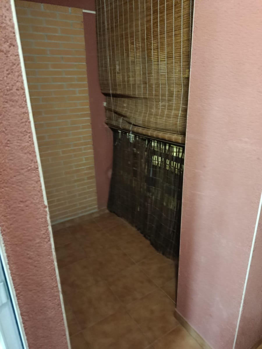 3 bedroom Flat for rent in Gandia - € 750 (Ref: 9659557)