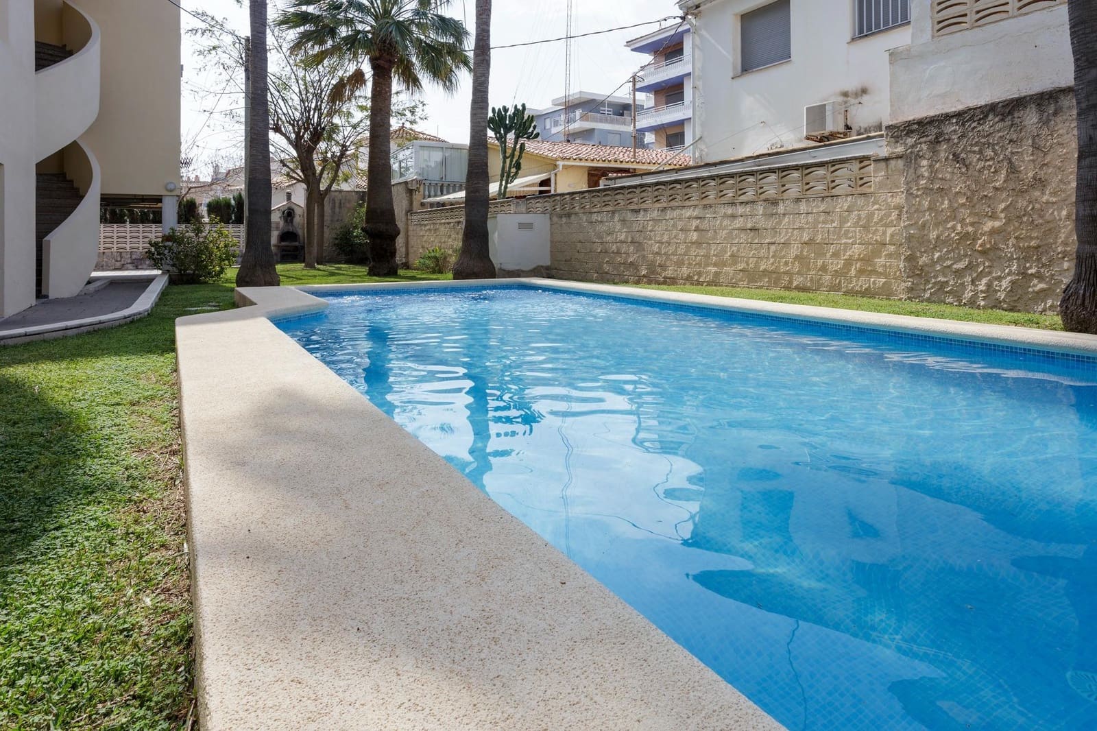 2 bedroom Penthouse for sale in Piles with pool garage - € 265,000 (Ref: 9738938)