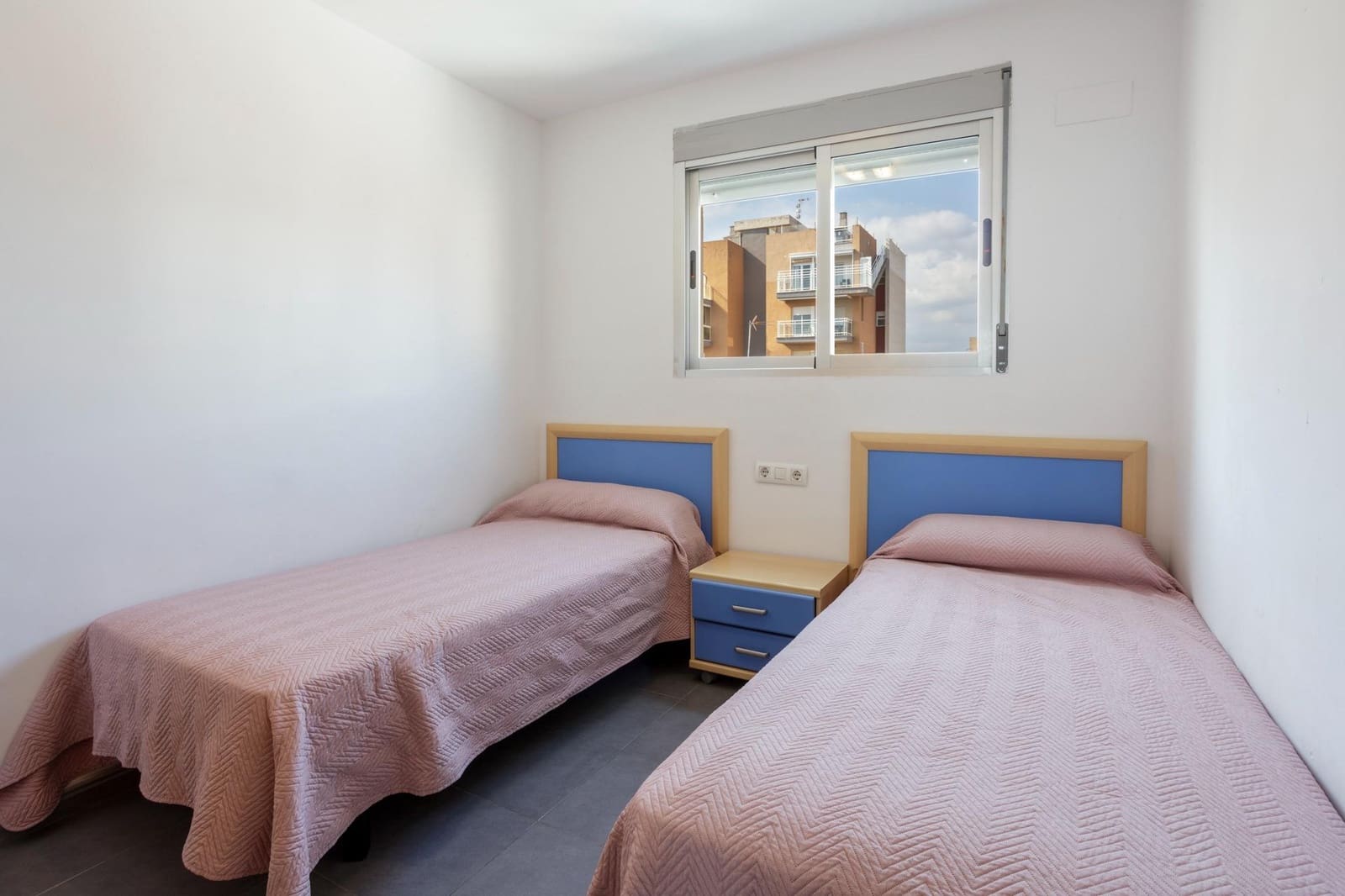 2 bedroom Penthouse for sale in Piles with pool garage - € 265,000 (Ref: 9738938)