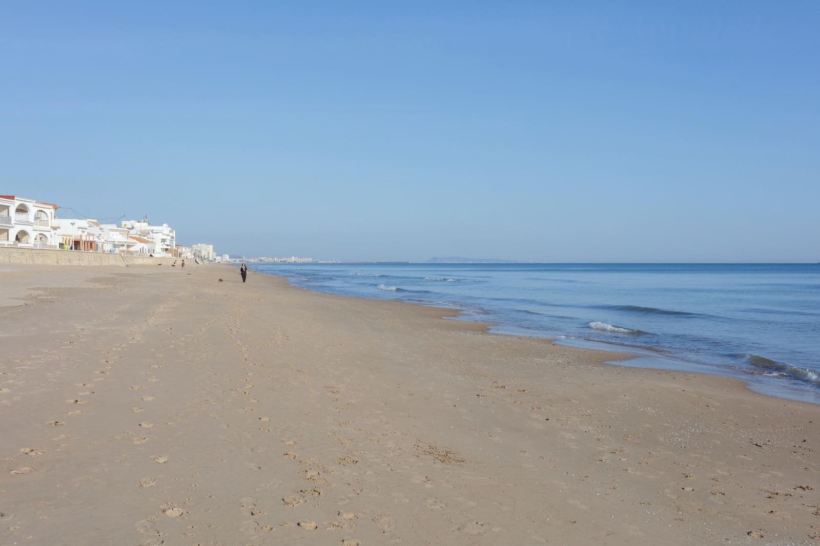 2 bedroom Penthouse for sale in Piles with pool garage - € 265,000 (Ref: 9738938)