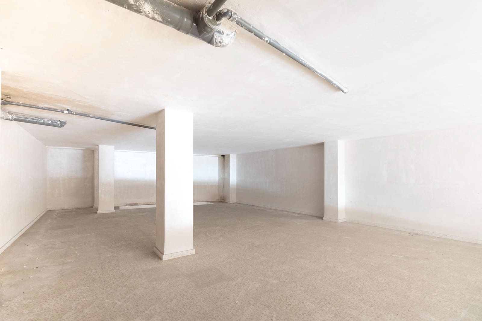 Commercieel te koop in Gandia - € 100.000 (Ref: 9741847)