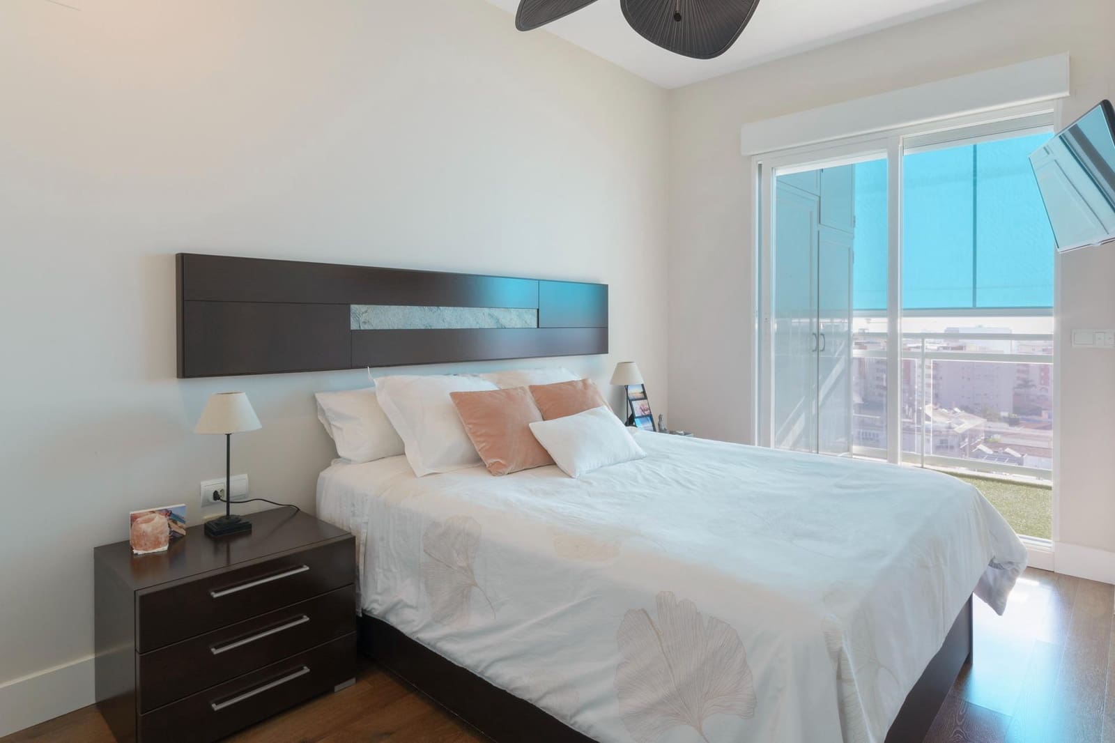 3 sypialnia Apartament na sprzedaż w Gandia z basenem garażem - 299 000 € (Ref: 9759095)