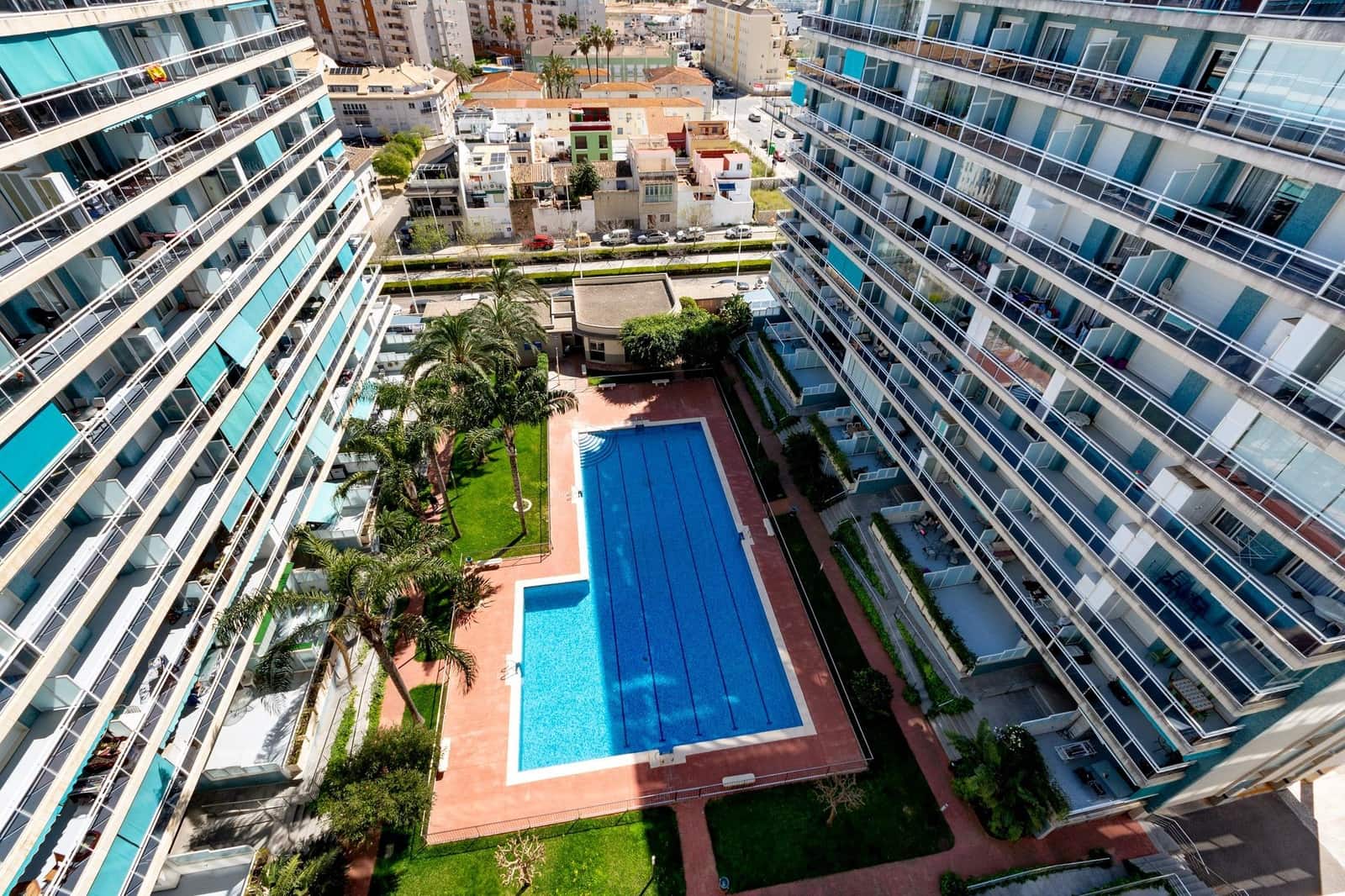 3 sypialnia Apartament na sprzedaż w Gandia z basenem garażem - 299 000 € (Ref: 9759095)