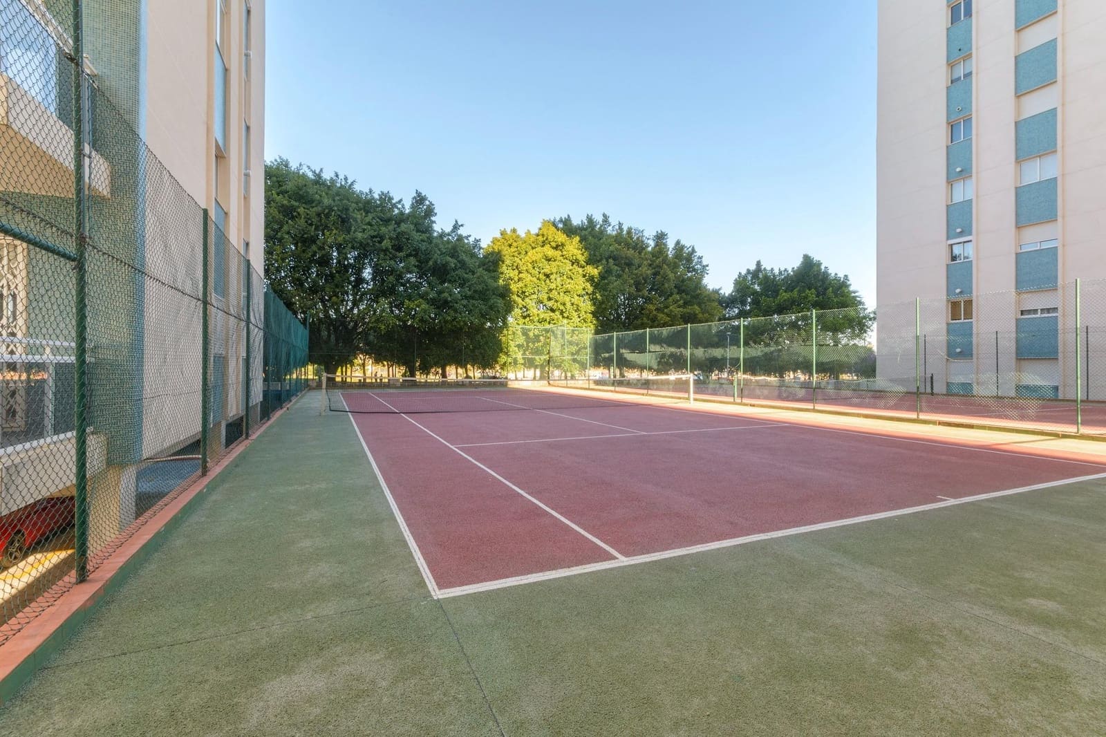 3 sypialnia Apartament na sprzedaż w Gandia z basenem garażem - 299 000 € (Ref: 9759095)