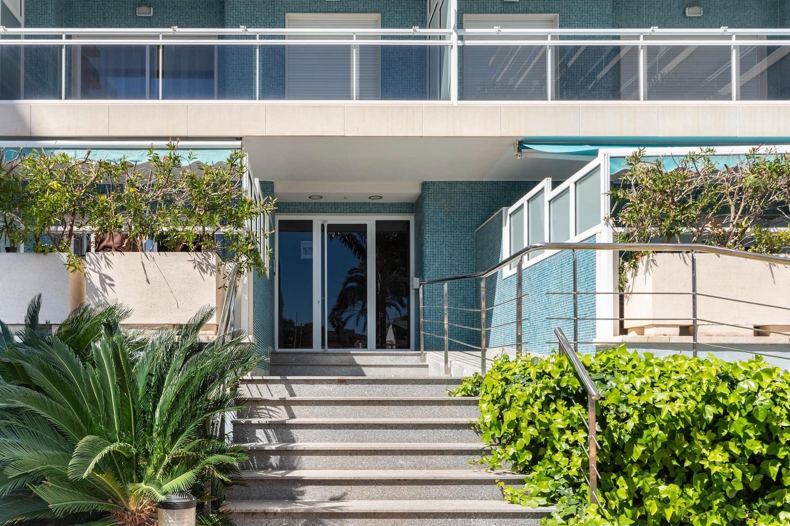 3 sypialnia Apartament na sprzedaż w Gandia z basenem garażem - 299 000 € (Ref: 9759095)