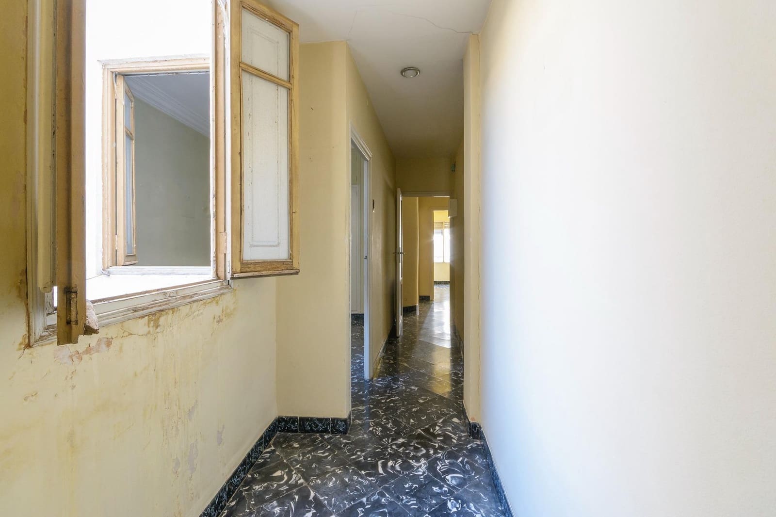 4 soveværelse Lejlighed til salg i Gandia - € 135.000 (Ref: 9791173)