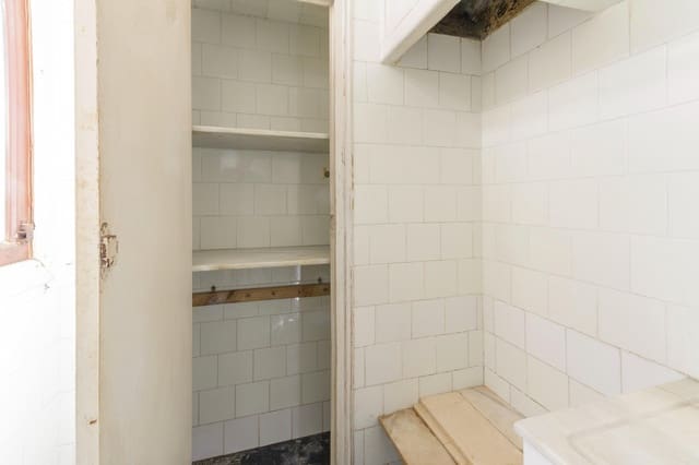 4 soveværelse Lejlighed til salg i Gandia - € 135.000 (Ref: 9791173)