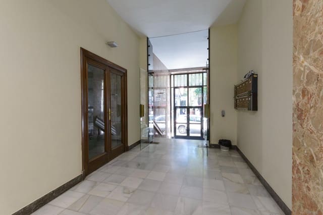 6 Zimmer Wohnung zu verkaufen in Gandia - 319.000 € (Ref: 9831643)